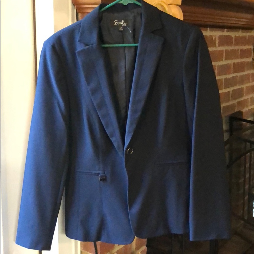 Women’s suit